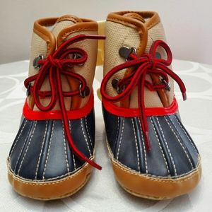 Brand new baby Baby Gap boot